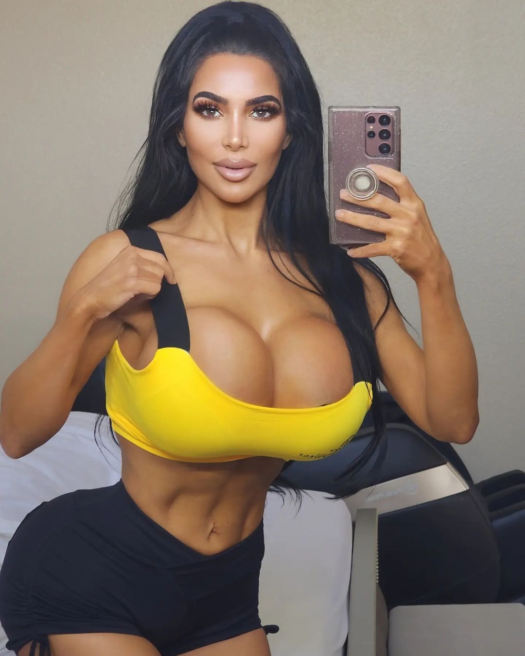 arshad jahangir add kim kardashian pornstar lookalike photo