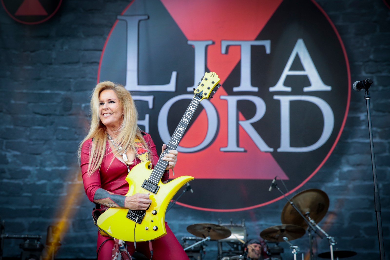 lita ford nude