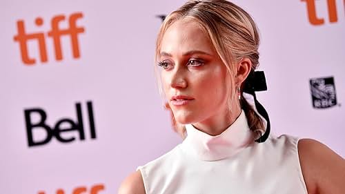 daniel merin recommends maika monroe naked pic