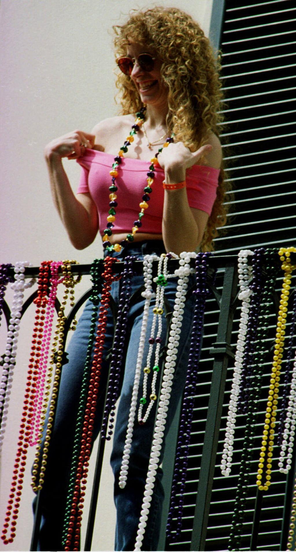 amy louise fry recommends mardi gras flashing photos pic