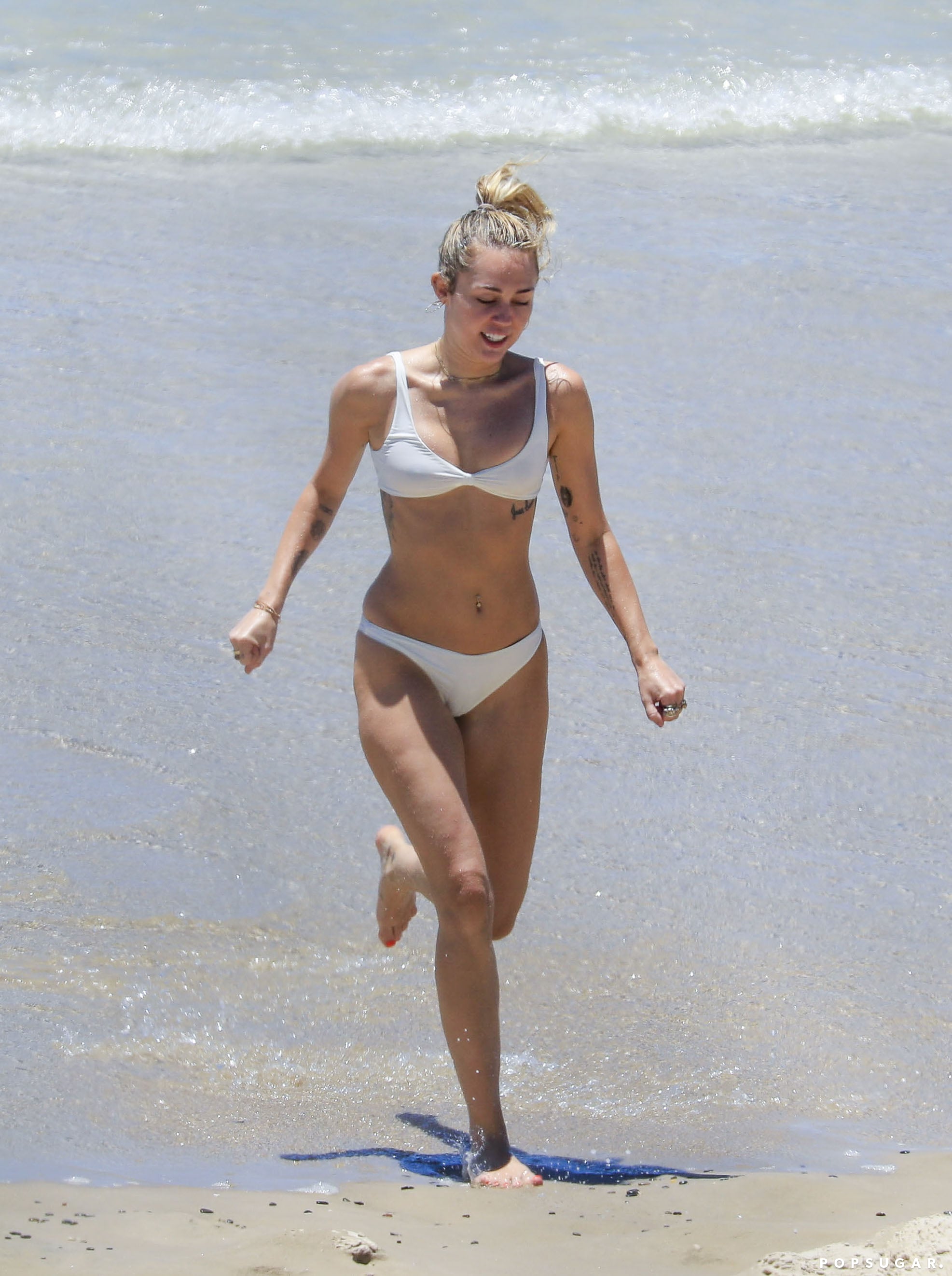 dawn holst add mylie cyrus bikini pics photo