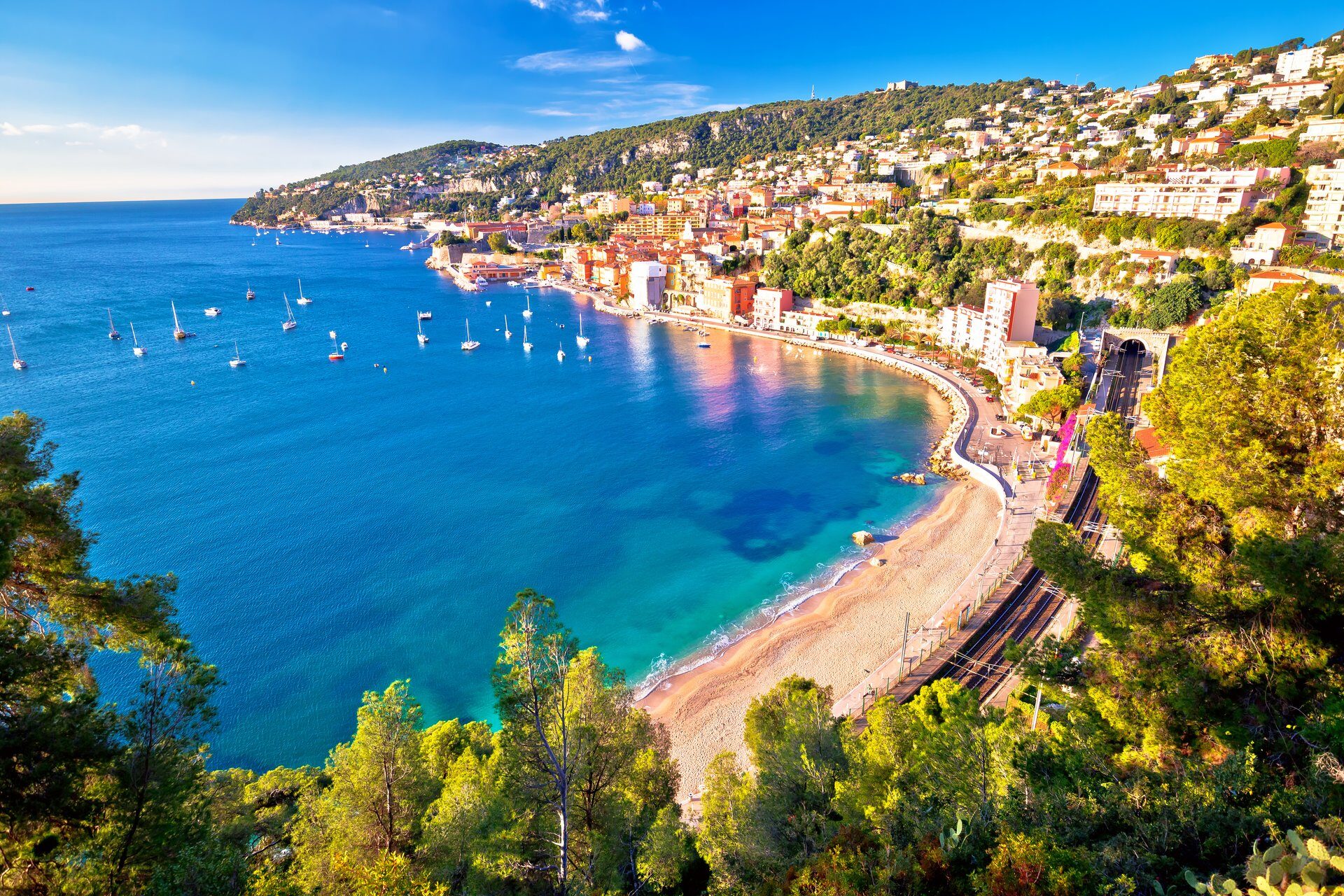 andrew league recommends Nice France Beaches Photos