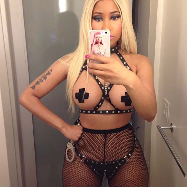 carole picton recommends Nicki Minaj Fake Nude Pics