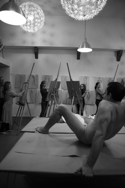 derik santiago add photo nude for art class