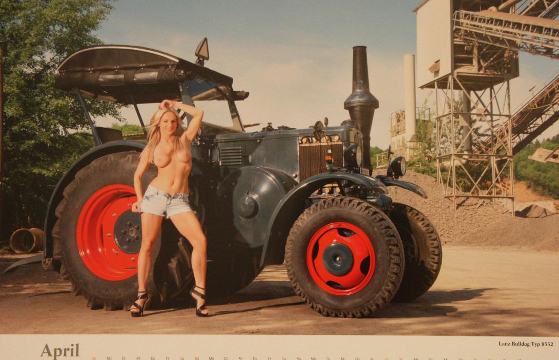 derrick strub recommends Nude Women On Tractors