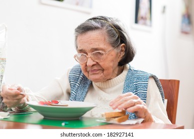 christina sword recommends older women eating come pic