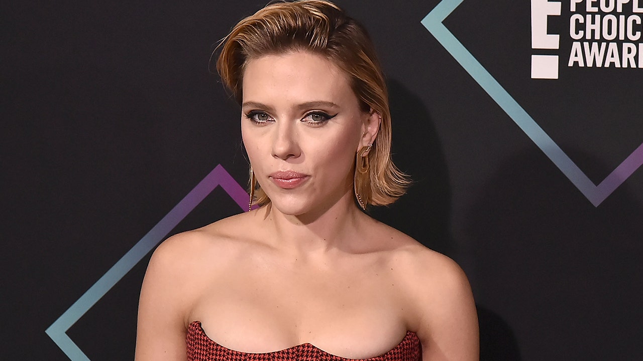 christina bradfield share scarlett johansson fake pics photos