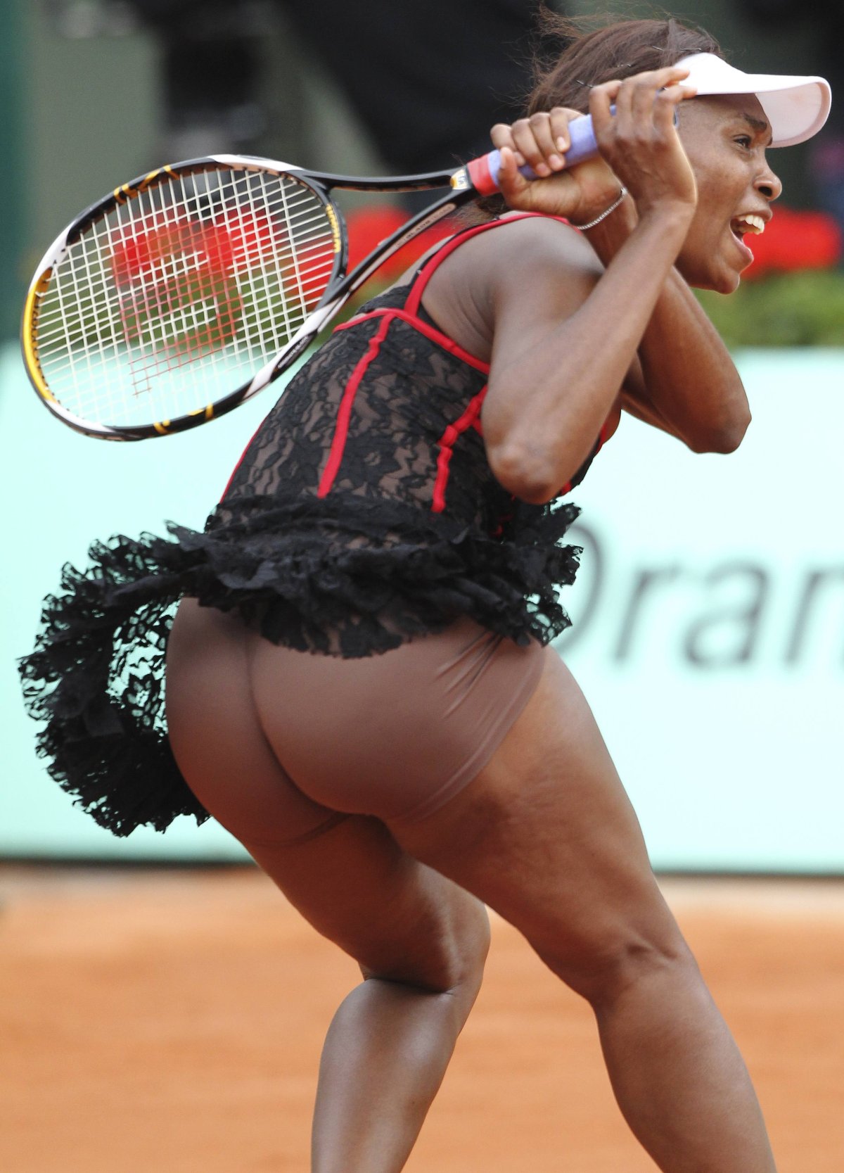 carl ayers recommends serena williams big tits pic