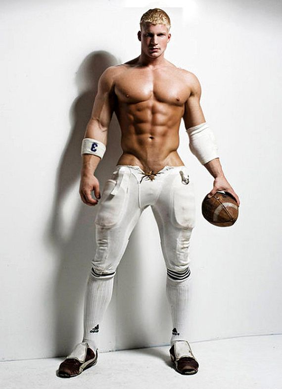 bob lazaga recommends sexy naked football players pic