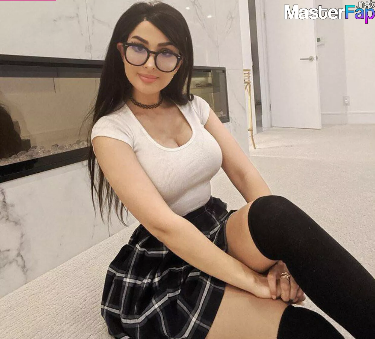 ashley marie henderson share sssniperwolf leaked pictures photos