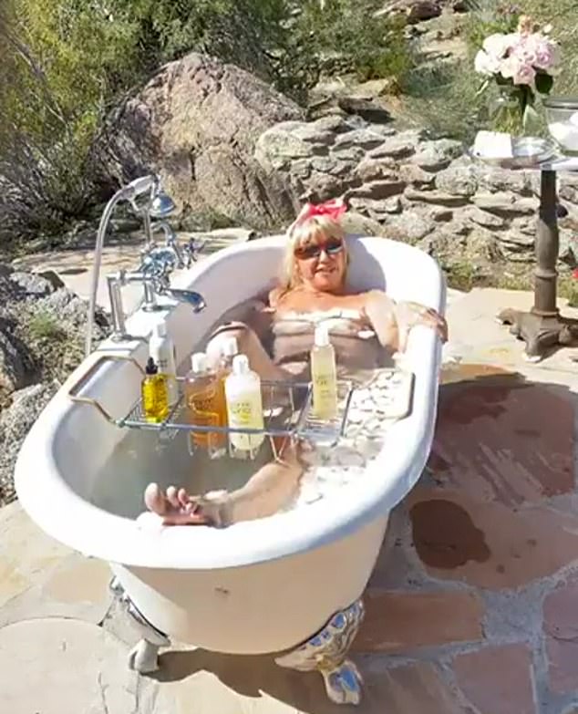 suzanne somers nude bathtub