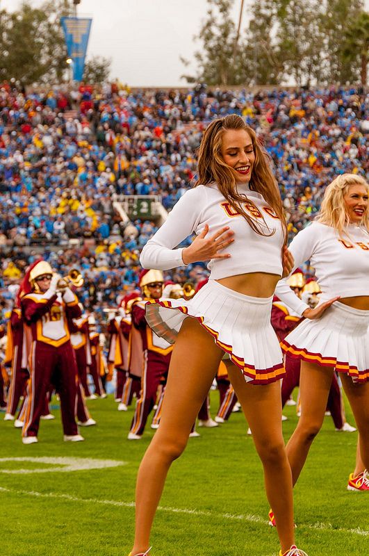 alan ludlow recommends usc song girls upskirt pic