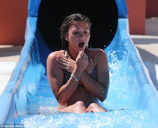 arun sandilya add waterpark boob slip photo